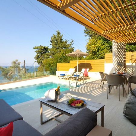 Casa Del Mar Apartment Mpoukaris Ngoại thất bức ảnh