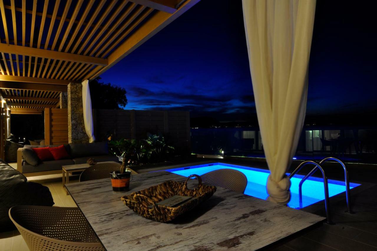 Casa Del Mar Apartment Mpoukaris Ngoại thất bức ảnh