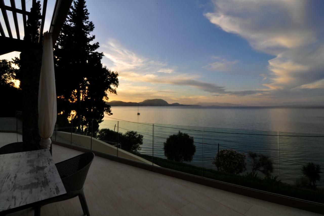 Casa Del Mar Apartment Mpoukaris Ngoại thất bức ảnh