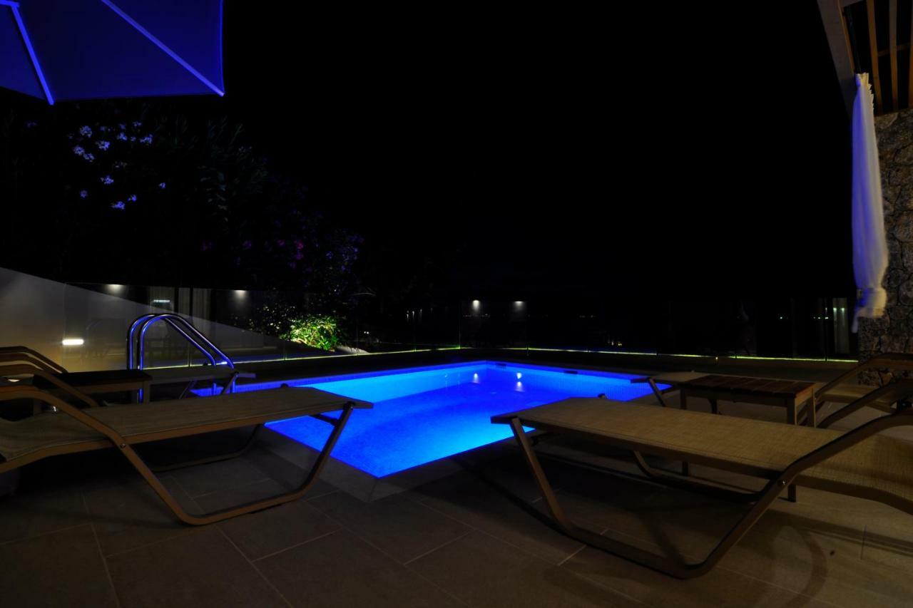 Casa Del Mar Apartment Mpoukaris Ngoại thất bức ảnh
