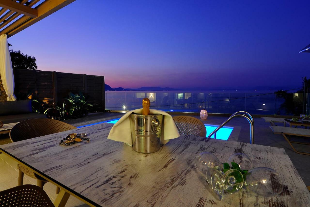 Casa Del Mar Apartment Mpoukaris Ngoại thất bức ảnh