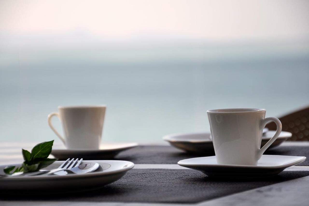 Casa Del Mar Apartment Mpoukaris Ngoại thất bức ảnh