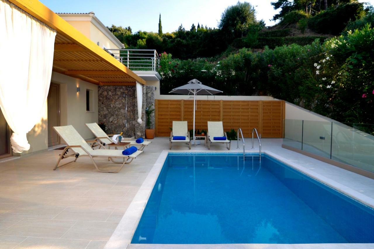 Casa Del Mar Apartment Mpoukaris Ngoại thất bức ảnh